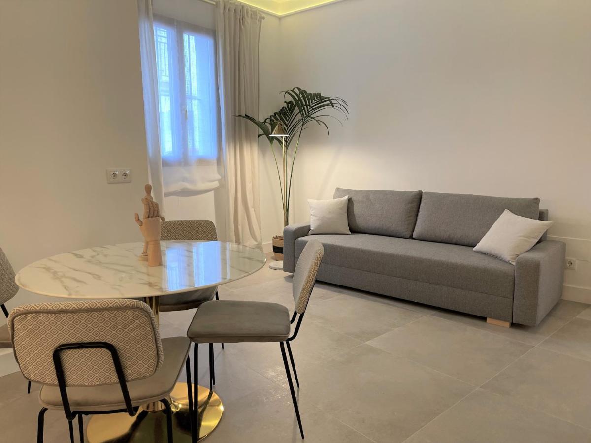 Vidal Apartamentos Con Parking Privado. Carmona  Exterior foto
